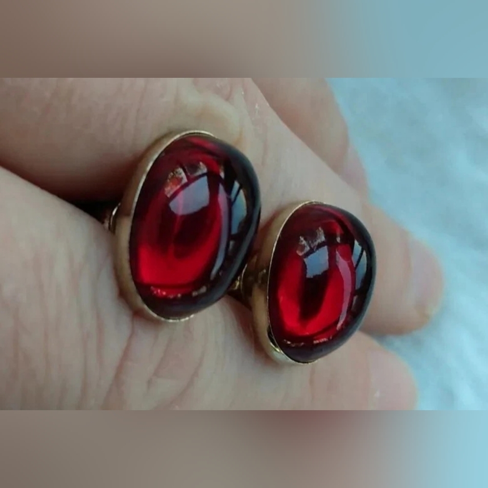 Vintage 40s 50s HICKOK Red Cabochon High Dome Cuff Links Dandy Formal MCM Oval